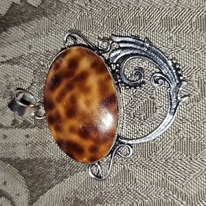 New Silver Plated Leopard shell pendant